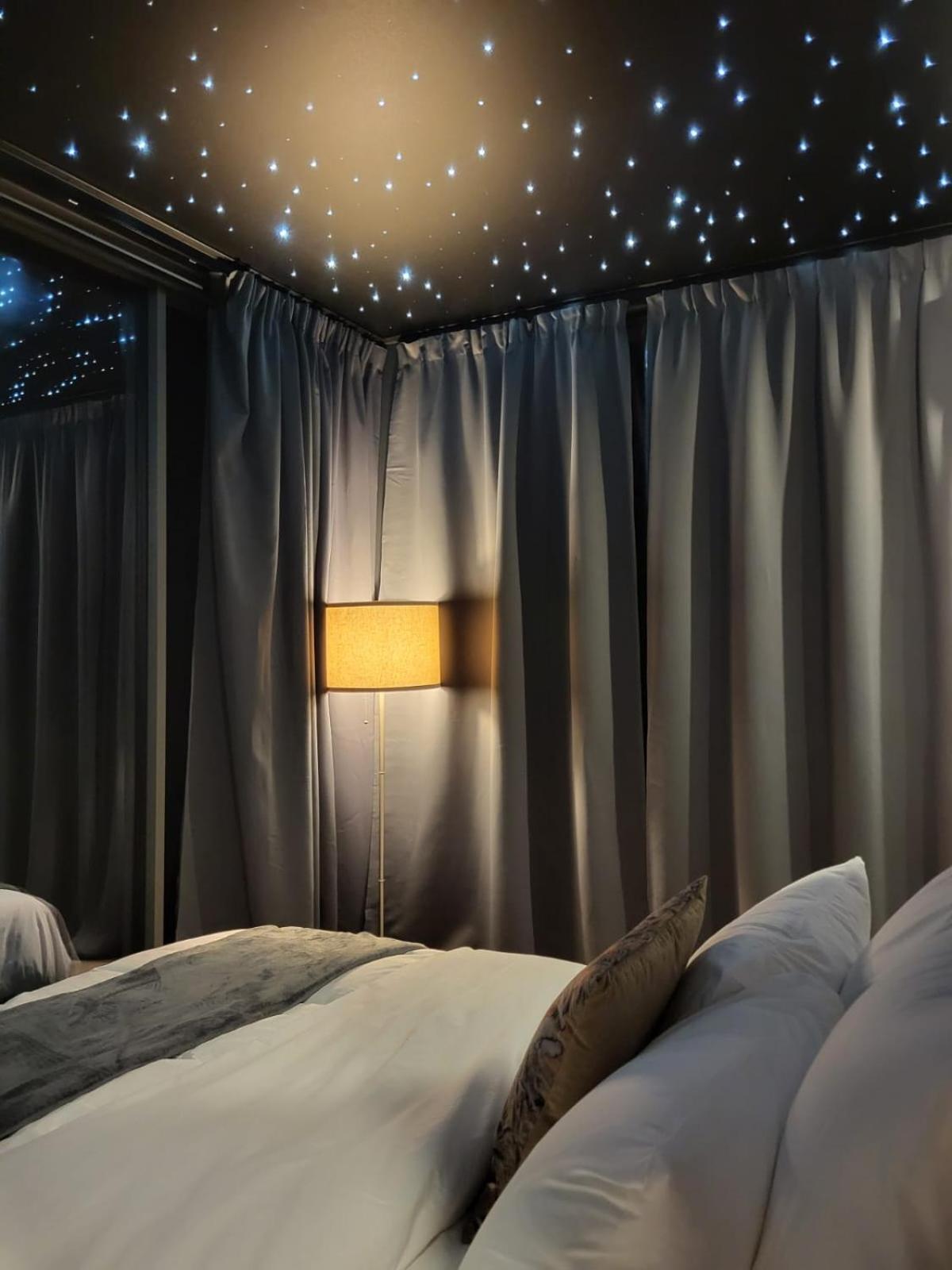 La Jonquette Aparthotel Francheval Стая снимка