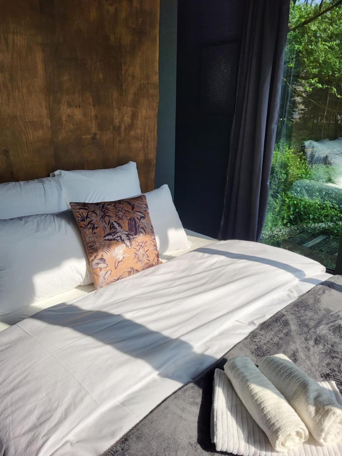 La Jonquette Aparthotel Francheval Стая снимка